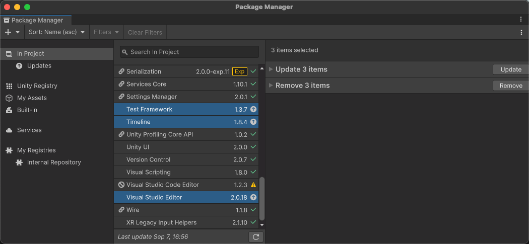 The Package Manager with a selection of 6 packages, which you can remove or update with one click